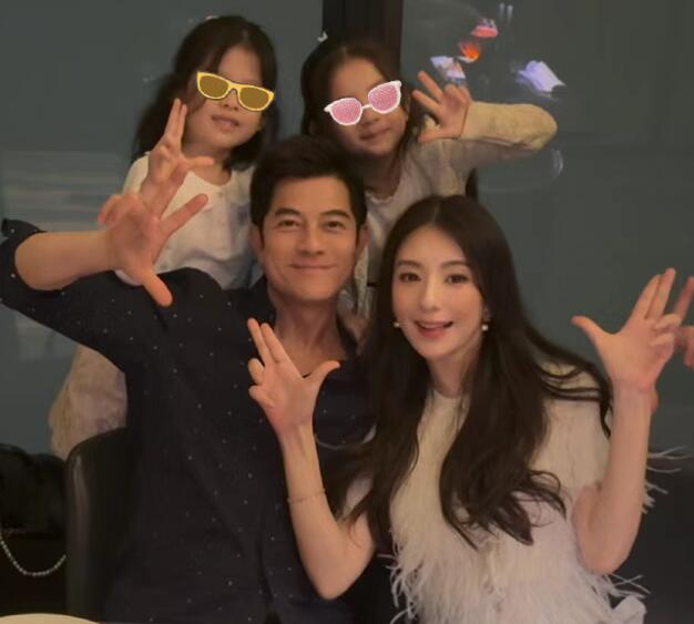 梁咏琪恭喜郭富城再当爸 称自己有一个小孩足以